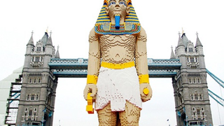 16-Foot Tall Lego Pharaoh Floats Down the River Thames